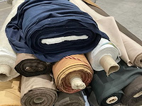 Rollen textiel - afbeelding 6 van  7