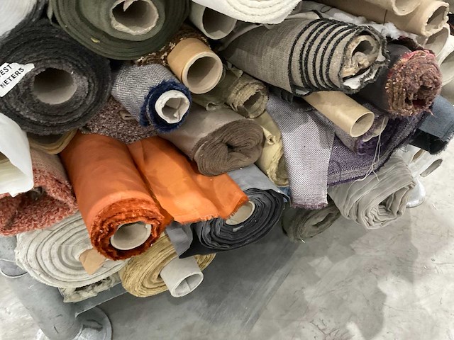 Rollen textiel - afbeelding 7 van  10