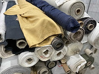 Rollen textiel - afbeelding 9 van  10