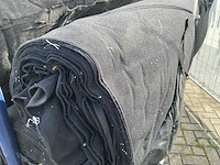 Rollen textiel - afbeelding 6 van  8