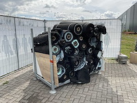 Rollen textiel - afbeelding 2 van  7