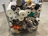 Rollen textiel - afbeelding 6 van  10