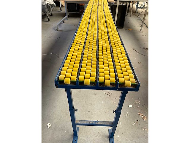 Rollenbaan 300cm bestaande uit; 2x baan 150cm + 2x onderstel - afbeelding 2 van  3