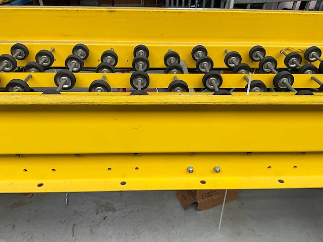 Rollenbaan 490cm bestaande uit; 2x baan 245cm + 2x onderstel - afbeelding 4 van  4