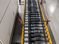 Rollenbaan met dozenverdeler, beerepoot, geel - afbeelding 12 van  12