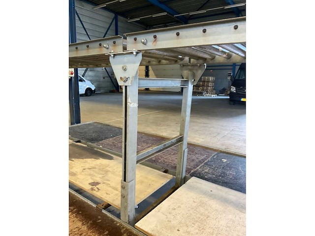 Rollenbaan met zijbanken | 16 mtr. - afbeelding 4 van  16
