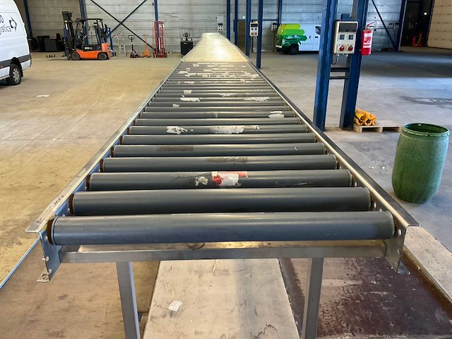 Rollenbaan met zijbanken | 16 mtr. - afbeelding 14 van  16