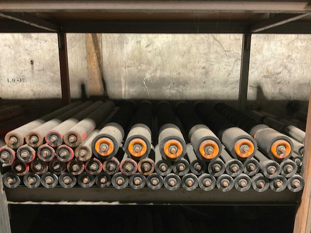 Rollenbaan onderdelen in stelling - afbeelding 21 van  22