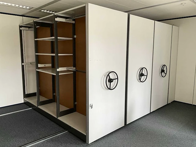 Rollend archiefstelling 460x310x236 cm - afbeelding 1 van  16