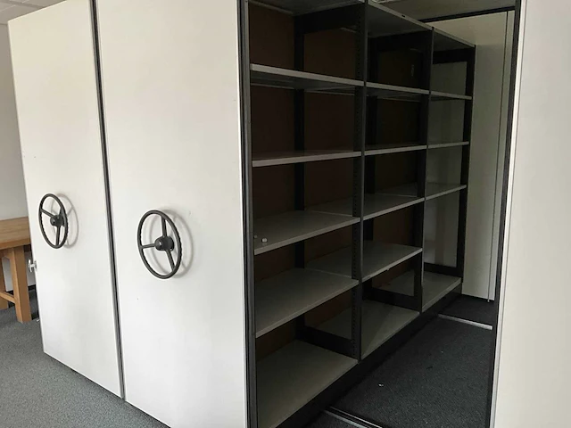Rollend archiefstelling 460x310x236 cm - afbeelding 15 van  16
