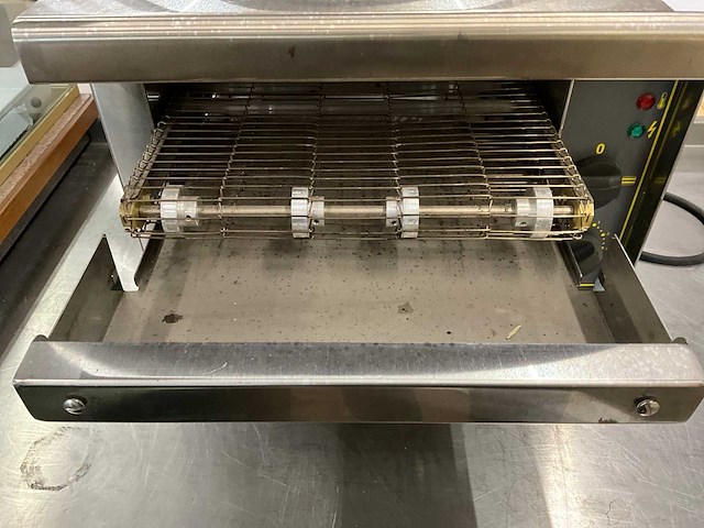 Roller grill doorlooptoaster - afbeelding 4 van  5