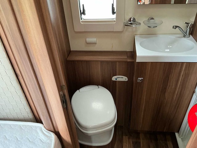 Roller team zefiro 282 tl fiat ducato camper - afbeelding 37 van  52