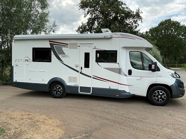 Roller team zefiro 282 tl fiat ducato camper - afbeelding 48 van  51