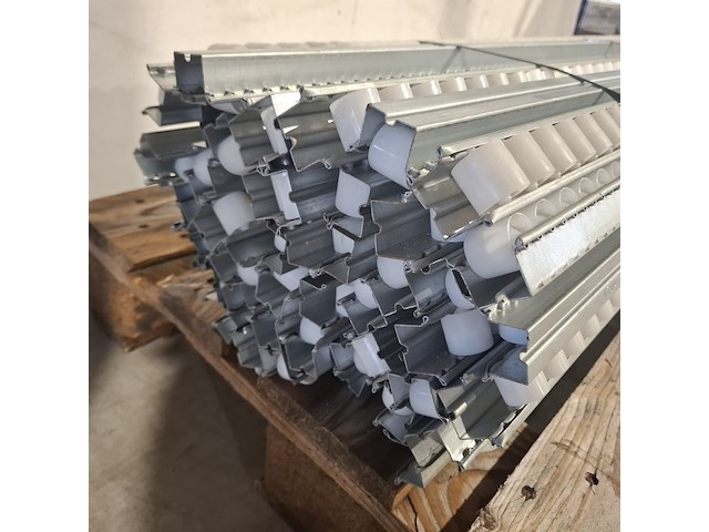 Rollerbaan, flowracks - afbeelding 5 van  5