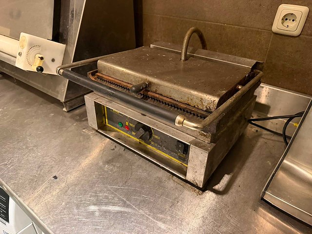 Rollergrill - contactgrill - afbeelding 3 van  4