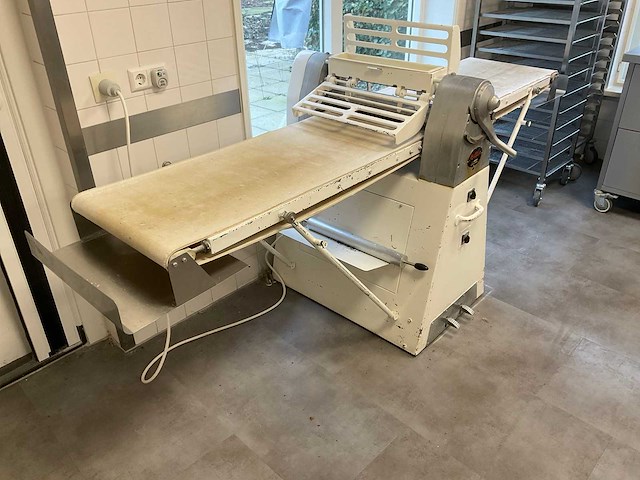 Rollfix 520 uitrolmachine - afbeelding 2 van  3