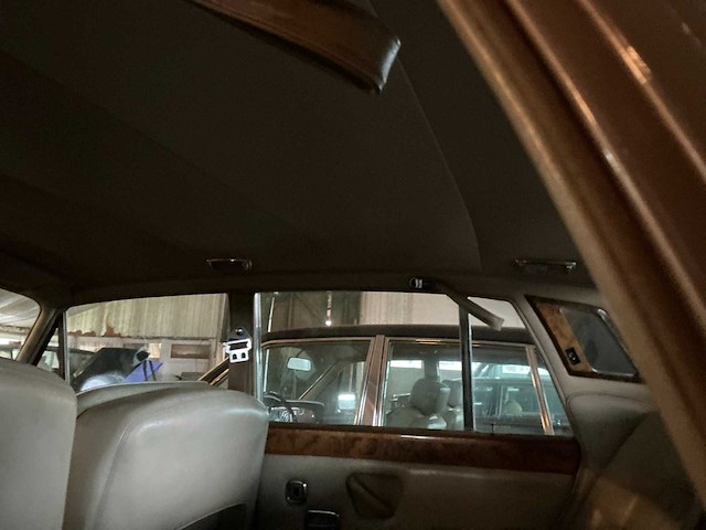 Rolls royce - 1970 - silver shadow 6.8 saloon type i - personenauto - afbeelding 7 van  41