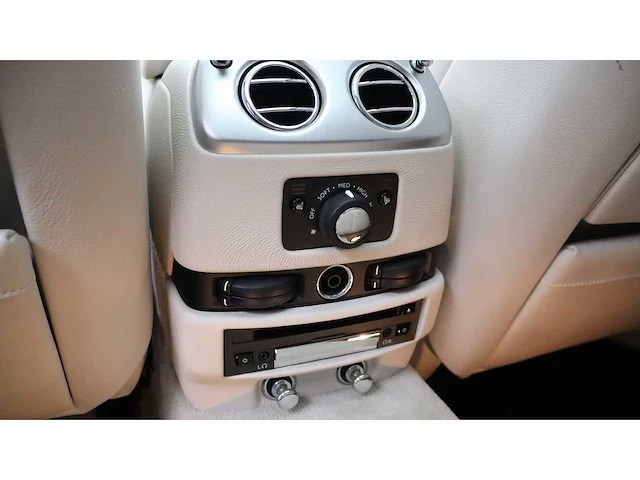 Rolls-royce - ghost - 6.6 v12 - 2010 - rg-978-n - afbeelding 2 van  2