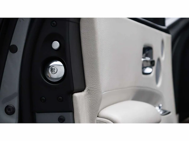 Rolls-royce - ghost - 6.6 v12 - 2010 - rg-978-n - afbeelding 13 van  27