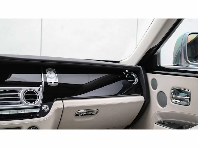 Rolls-royce - ghost - 6.6 v12 - 2010 - rg-978-n - afbeelding 19 van  27