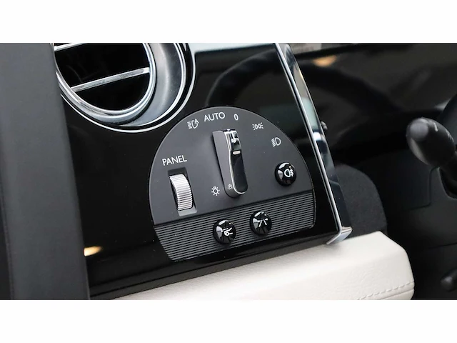 Rolls-royce - ghost - 6.6 v12 - 2010 - rg-978-n - afbeelding 22 van  27