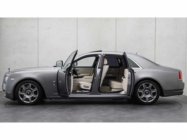 Rolls-royce - ghost - 6.6 v12 - 2010 - rg-978-n - afbeelding 24 van  27