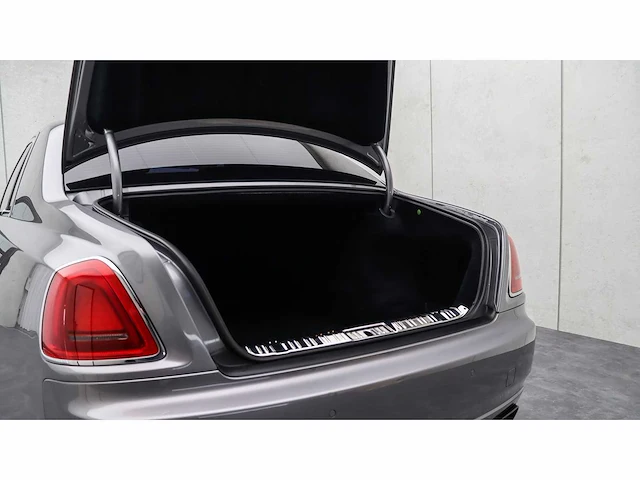 Rolls-royce - ghost - 6.6 v12 - 2010 - rg-978-n - afbeelding 25 van  27