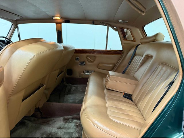 Rolls royce - silver wraith - rhd - oldtimer - 1979 - afbeelding 15 van  40