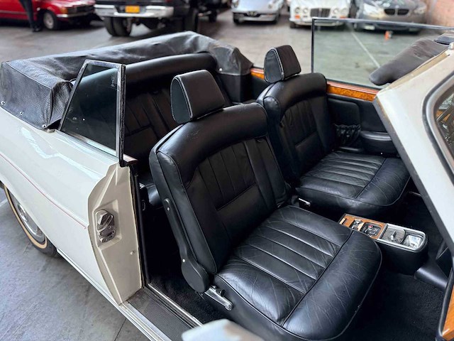 Rolls-royce corniche cabriolet 1972 - afbeelding 26 van  31
