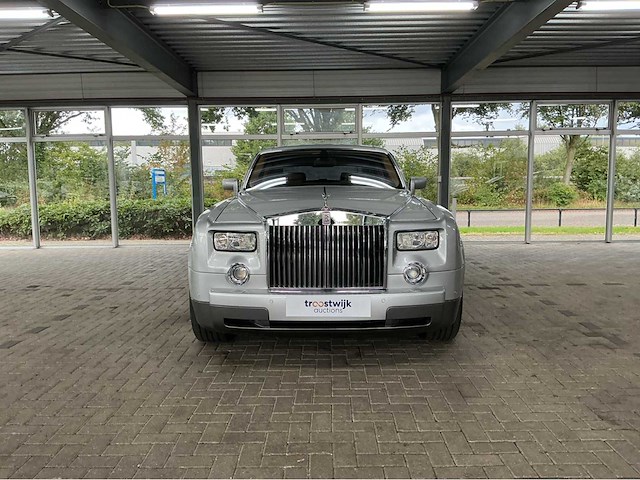 Rolls-royce phantom 6.75 v12 | 2004 | een icoon van luxe & britse klasse btw auto slechts 37000 km - afbeelding 12 van  31