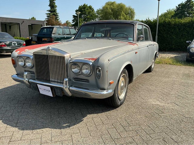 Rolls-royce silver shadow 6.75 v8 203pk 1969 youngtimer 35.000 - afbeelding 11 van  15