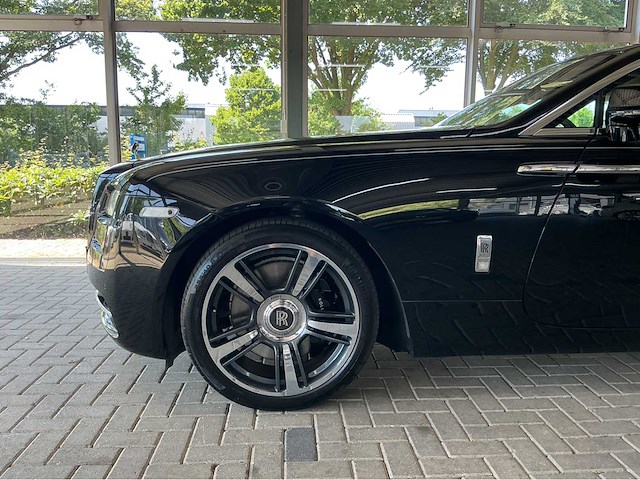 Rolls royce wraith | 6.6 v12 | 2015 | 632 pk | starburst headliner | 34.000 km | btw auto - afbeelding 14 van  69