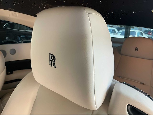 Rolls royce wraith | 6.6 v12 | 2015 | 632 pk | starburst headliner | 34.000 km | btw auto - afbeelding 49 van  69