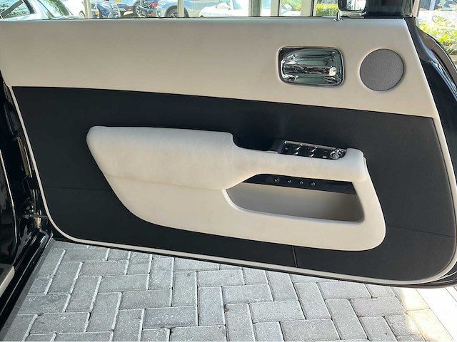 Rolls royce wraith | 6.6 v12 | 2015 | 632 pk | starburst headliner | 34.000 km | btw auto - afbeelding 57 van  69