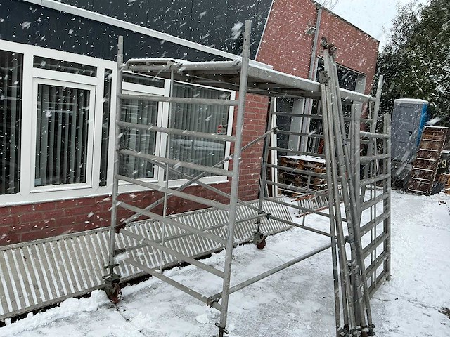 Rolsteiger - afbeelding 1 van  2