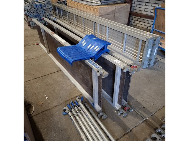 Rolsteigermateriaal layher - afbeelding 6 van  13