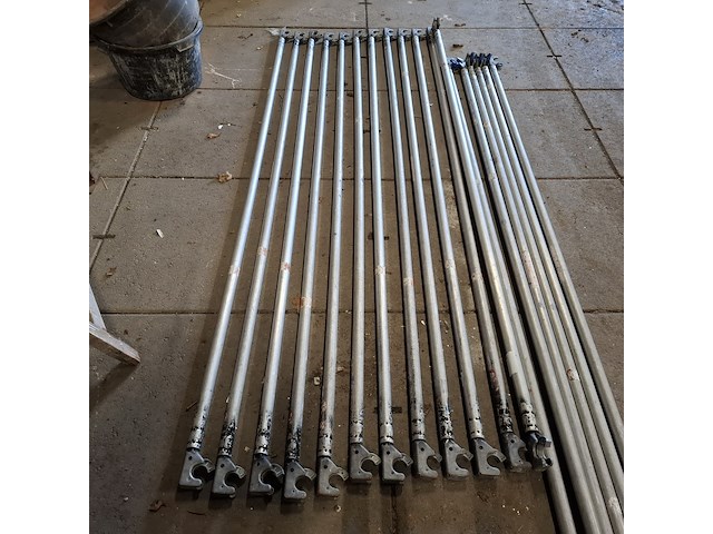 Rolsteigermateriaal - afbeelding 7 van  13