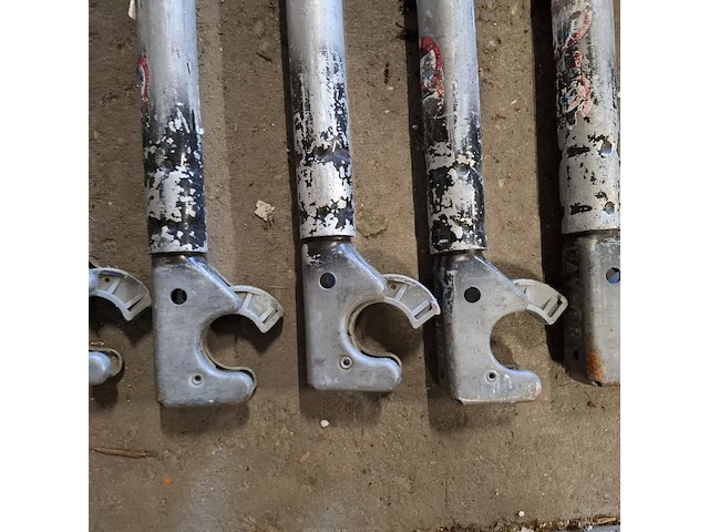 Rolsteigermateriaal - afbeelding 8 van  13