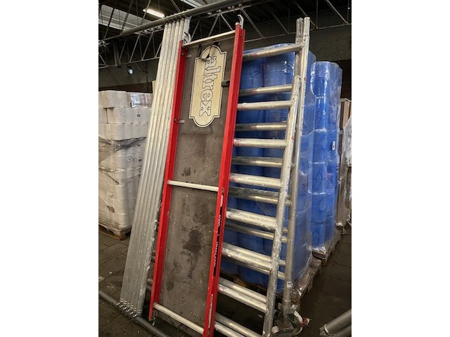 Rolsteigerplatform rs tower 42 hxb ca. 400x135 cm, altrex - afbeelding 1 van  10