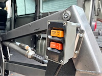 Rolstoelbus renault master automaat t28 2.5 dci l1h1 dc personenauto - afbeelding 13 van  15