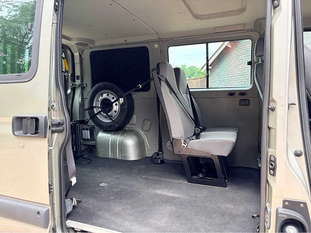 Rolstoelbus renault master automaat t28 2.5 dci l1h1 dc personenauto - afbeelding 6 van  15