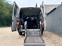 Rolstoelbus renault master automaat t28 2.5 dci l1h1 dc personenauto - afbeelding 12 van  15