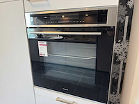 Rolstoelvriendelijke showroomkeuken - afbeelding 13 van  29