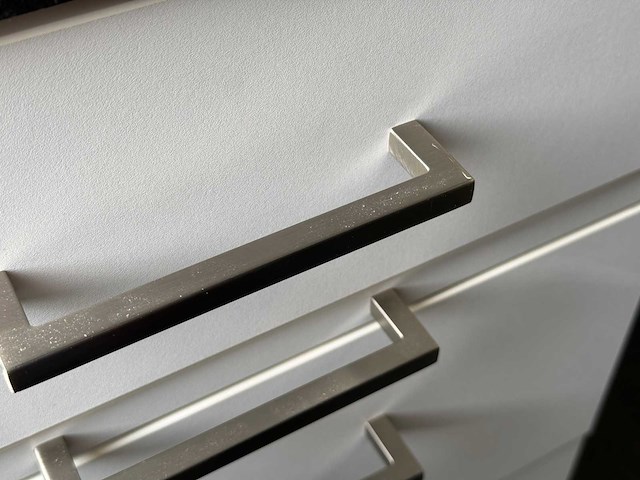 Rolstoelvriendelijke showroomkeuken - afbeelding 21 van  29