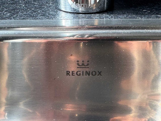 Rolstoelvriendelijke showroomkeuken - afbeelding 27 van  29