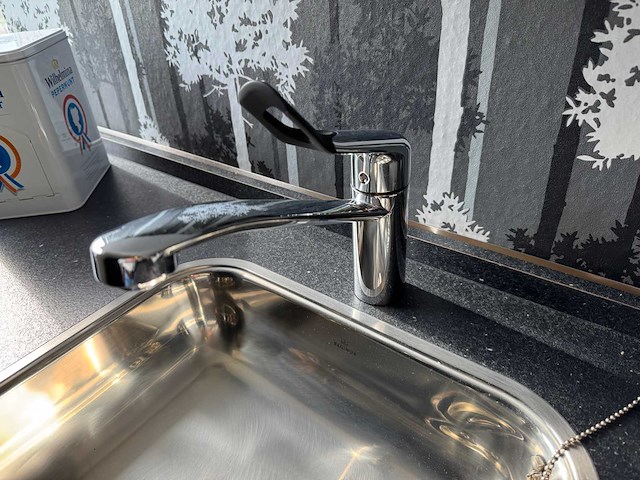 Rolstoelvriendelijke showroomkeuken - afbeelding 28 van  29