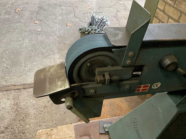 Romas backstand bandschuurmachine - afbeelding 6 van  8