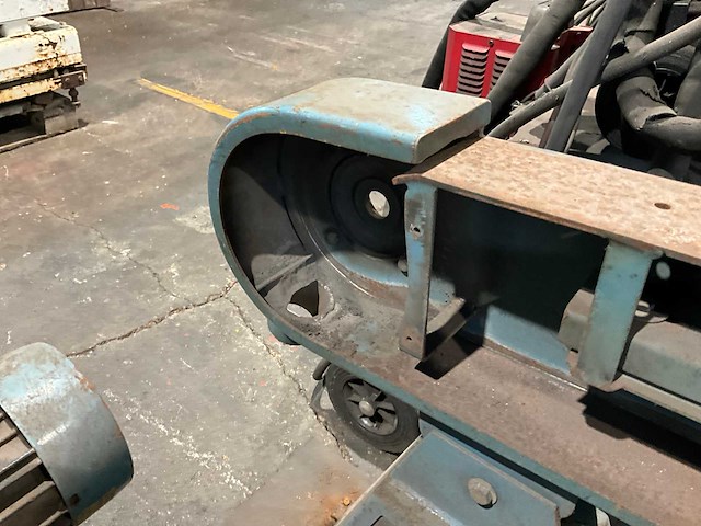 Romas backstand bandschuurmachine - afbeelding 4 van  5