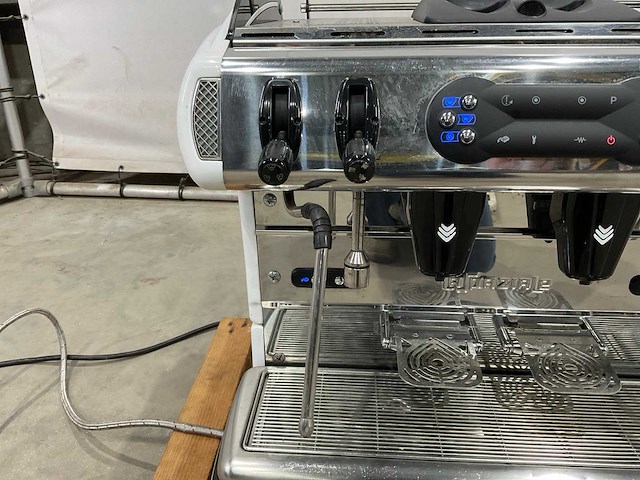 Rombouts professionele koffiemachine - afbeelding 5 van  7