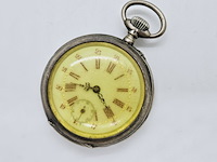 Romeins zilveren zakhorloge - mechanisch - defect - afbeelding 1 van  7